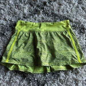 Lululemon Pace Rival Skirt II *4-way Stretch Dottie Dash Clarity Yellow Black